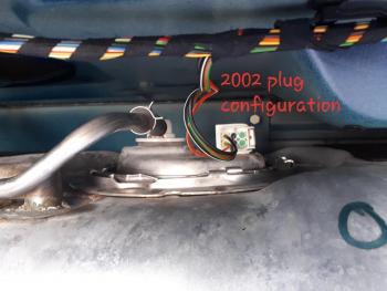 1543732143_fueltanks2002plug.thumb.jpg.77fe204e25b62c78ab59da28d235d806.jpg